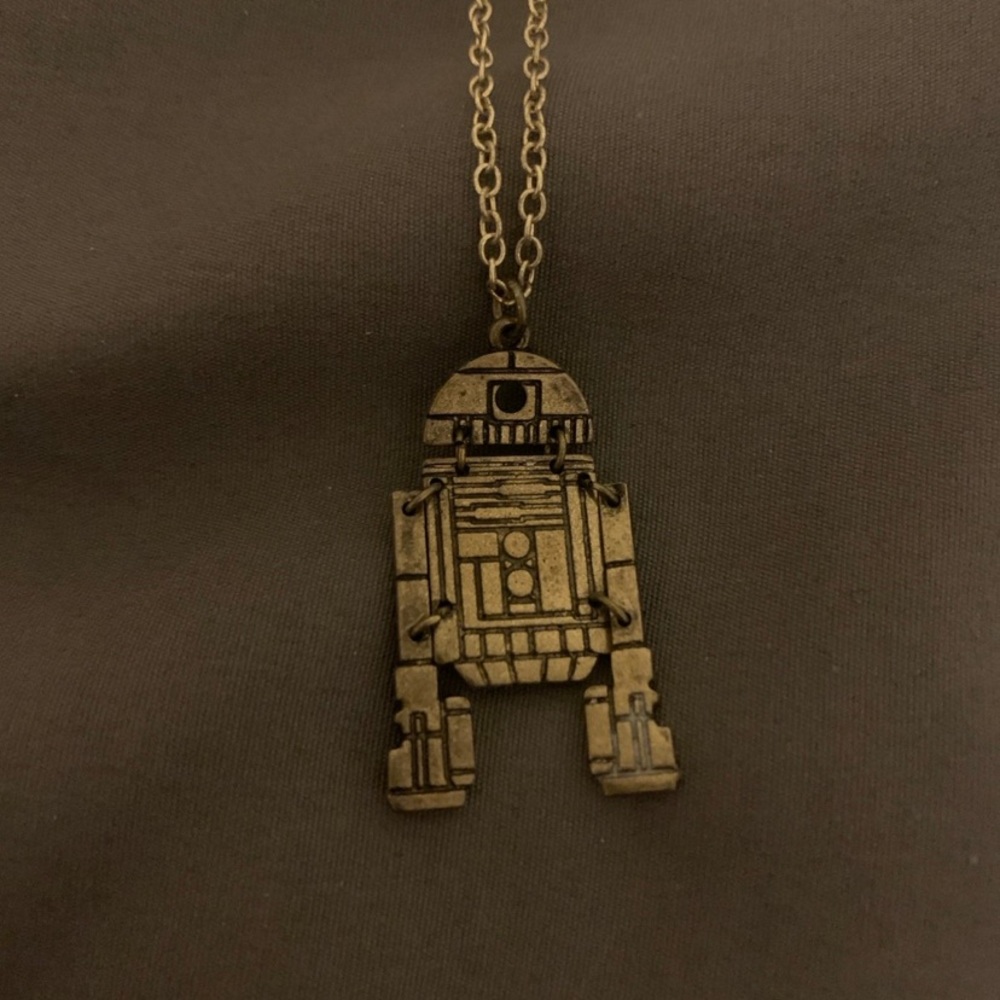Disney Star Wars R2 D2 disassembled necklace gold